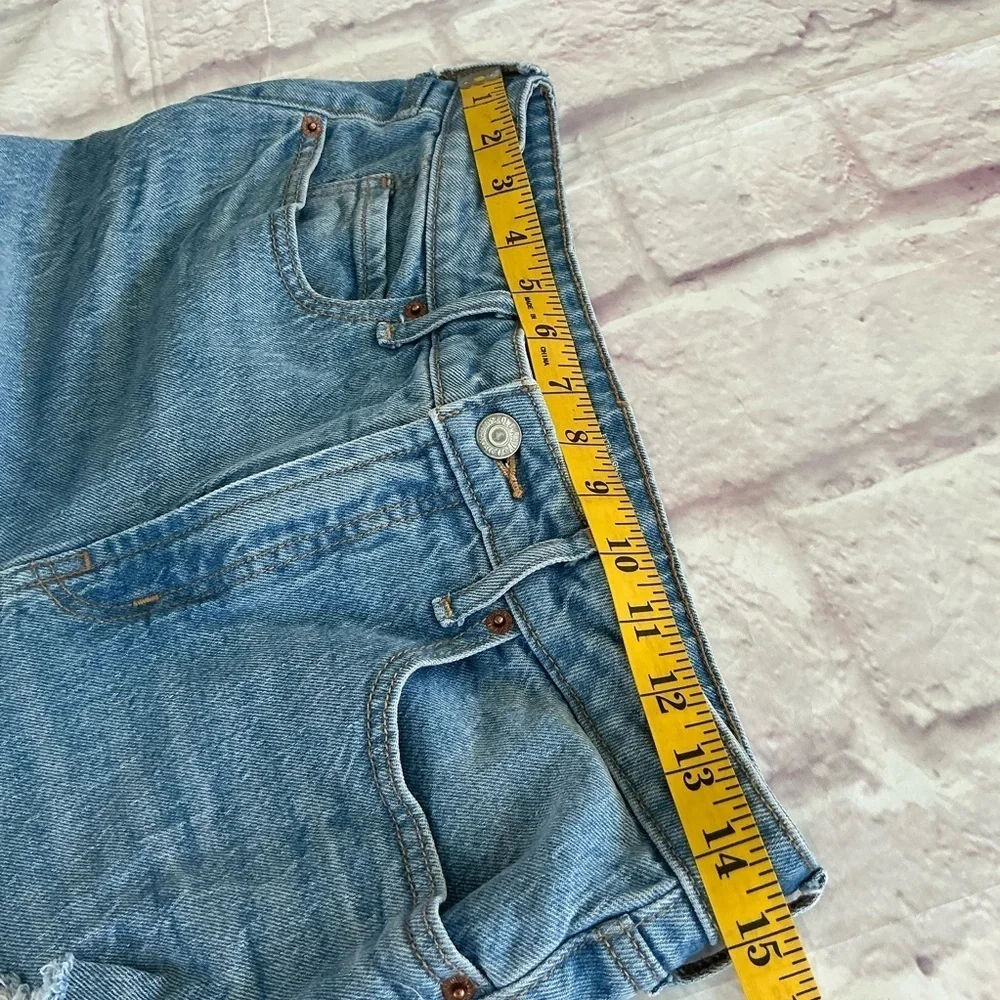 Old Navy trendy light